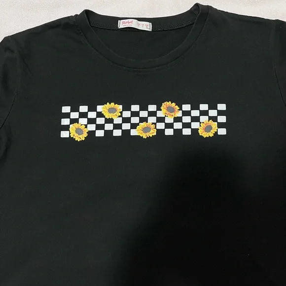 ROMWE T-SHIRT - Picture 4 of 4